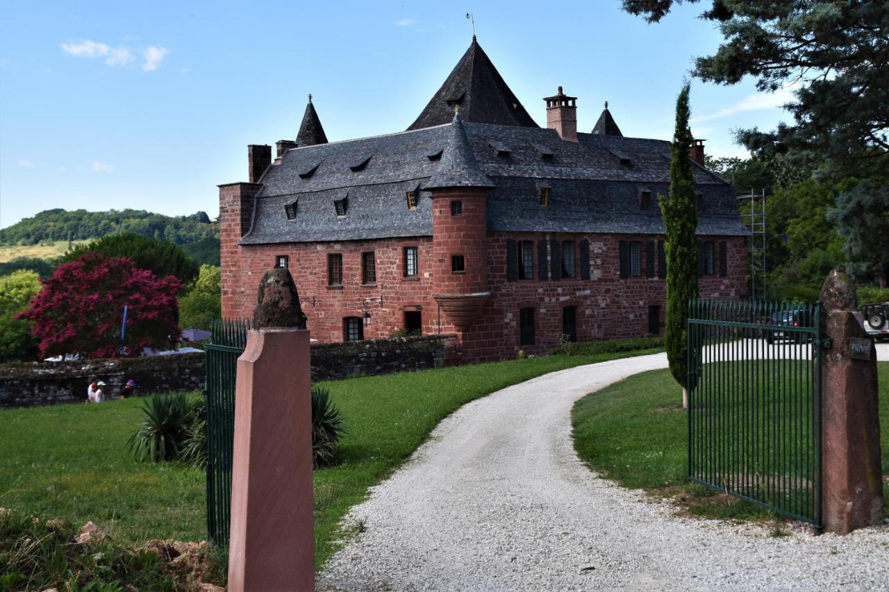 Maison Avec Patio Dans Le Centre Historique Villa Terrasson Eksteriør bilde